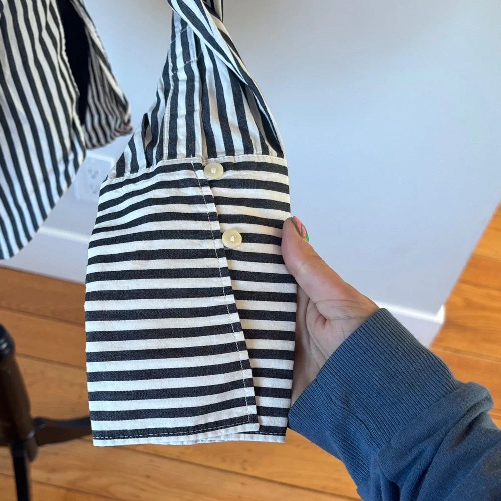 H&M Black and White Striped Casual Button down Shirt - Picture 3 of 3